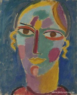 Cabeza mística: cabeza de mujer sobre fondo azul Cabeza mística: cabeza de mujer sobre fondo azul