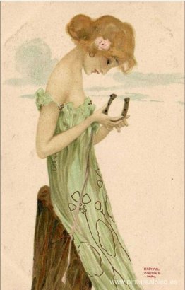 Chicas con amuletos de buena suerte. Chicas con amuletos de buena suerte.