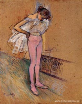 Bailarina ajustando sus medias Bailarina ajustando sus medias