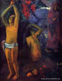 Hombre tahitiano con los brazos levantados