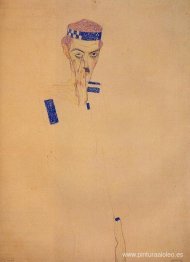 Hombre con diadema azul y la mano en la mejilla