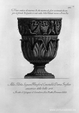 Jarrón antiguo de mármol en la Villa Valenti en Porta Pia Jarrón antiguo de mármol en la Villa Valenti en Porta Pia