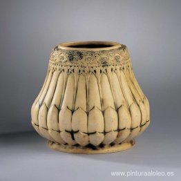 Florero. Cereus que florece de noche y encaje de la reina Ana Florero. Cereus que florece de noche y encaje de la reina Ana