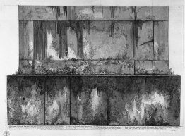 Pedestal del mismo relieve (dos brazos) Pedestal del mismo relieve (dos brazos)