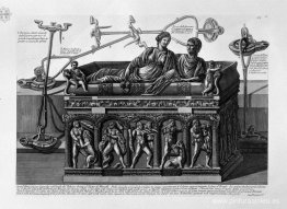 Gran urna con relieves de los trabajos de Hércules, tapa en form Gran urna con relieves de los trabajos de Hércules, tapa en form