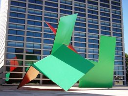 Escultura frente al Burgo Empreendimento Escultura frente al Burgo Empreendimento