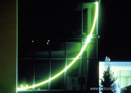 Círculo incompleto de neón verde Círculo incompleto de neón verde