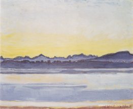 Lago Lemán con Mont Blanc antes del amanecer Lago Lemán con Mont Blanc antes del amanecer