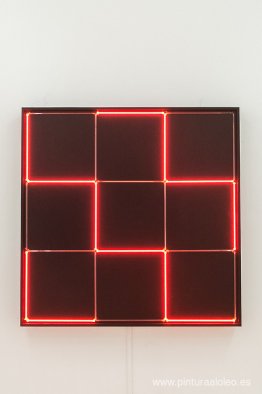 Tirets Neon 0°-90° con 4 ritmos interferenciantes Tirets Neon 0°-90° con 4 ritmos interferenciantes