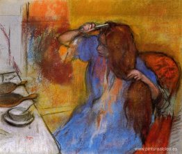 Mujer cepillándose el cabello Mujer cepillándose el cabello