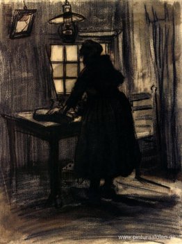 Mujer cortando pan Mujer cortando pan