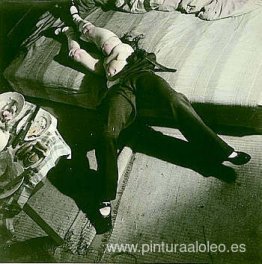 Lámina 9 de Les Jeux de la poupée (Los juegos de la muñeca) Lámina 9 de Les Jeux de la poupée (Los juegos de la muñeca)