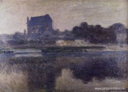 Iglesia de Vernon en la niebla Iglesia de Vernon en la niebla