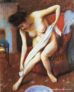 Mujer secándose Mujer secándose