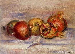 Tres granadas y dos manzanas Tres granadas y dos manzanas