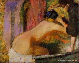 mujer en su baño mujer en su baño