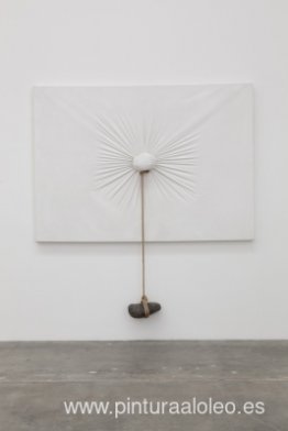 Fase de la nada: tela y piedra Fase de la nada: tela y piedra