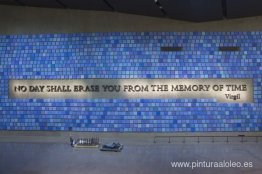 Tratando de recordar el color del cielo esa mañana de septiembre Tratando de recordar el color del cielo esa mañana de septiembre