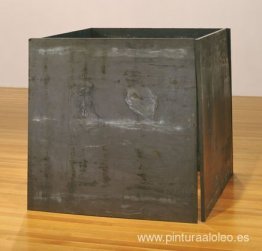 Objeto de una tonelada (Castillo de naipes) Objeto de una tonelada (Castillo de naipes)