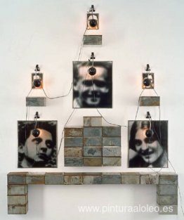 Altar de la escuela secundaria Chases Altar de la escuela secundaria Chases