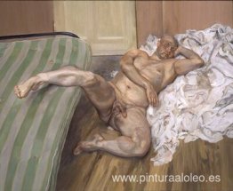 Hombre con pierna arriba Hombre con pierna arriba