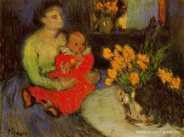 Madre e hijo detrás del ramo de flores. Madre e hijo detrás del ramo de flores.