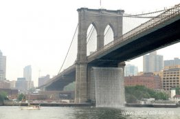 Las cascadas de la ciudad de Nueva York Las cascadas de la ciudad de Nueva York