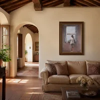 figura en una ventana — Villa italiana