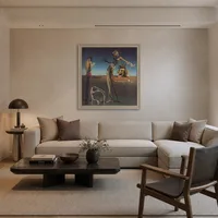 Mujer con cabeza de rosas — Hotel boutique