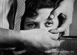Un Chien Andalou (fotograma de la película) Un Chien Andalou (fotograma de la película)